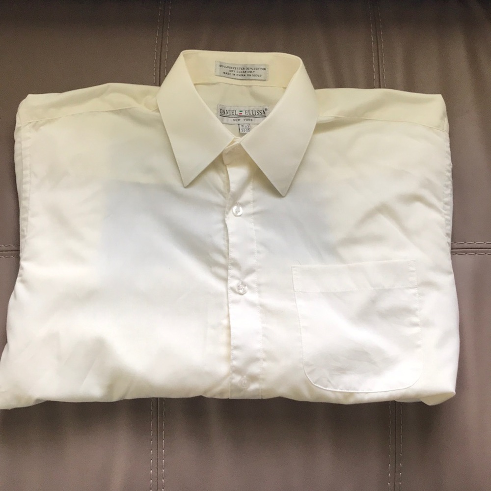 Lght-yellow button down Daniel Ellissa dress shirt